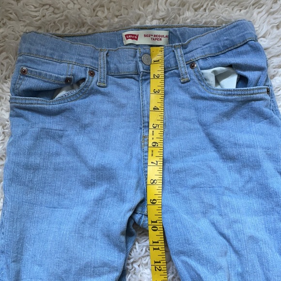 💛Levi’s Tapered Leg Lightwash Jeans - Picture 6 of 9